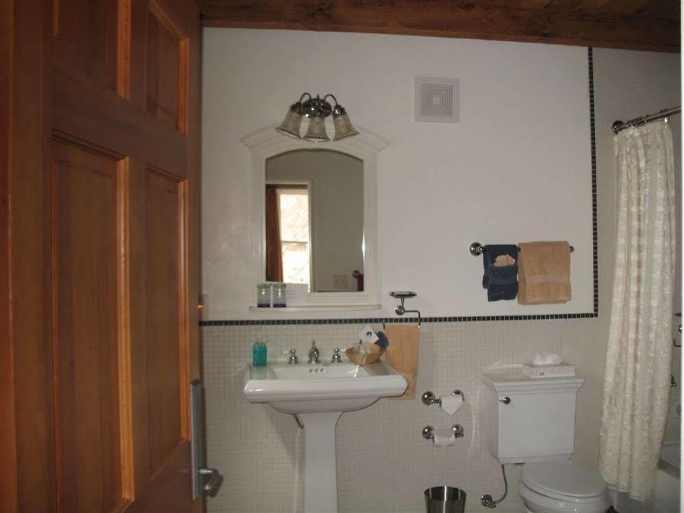 Bear Mountain Lodge Silver City Esterno foto