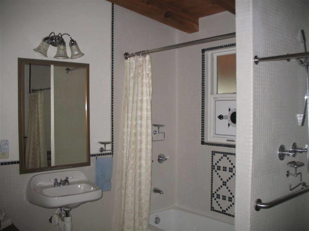Bear Mountain Lodge Silver City Esterno foto